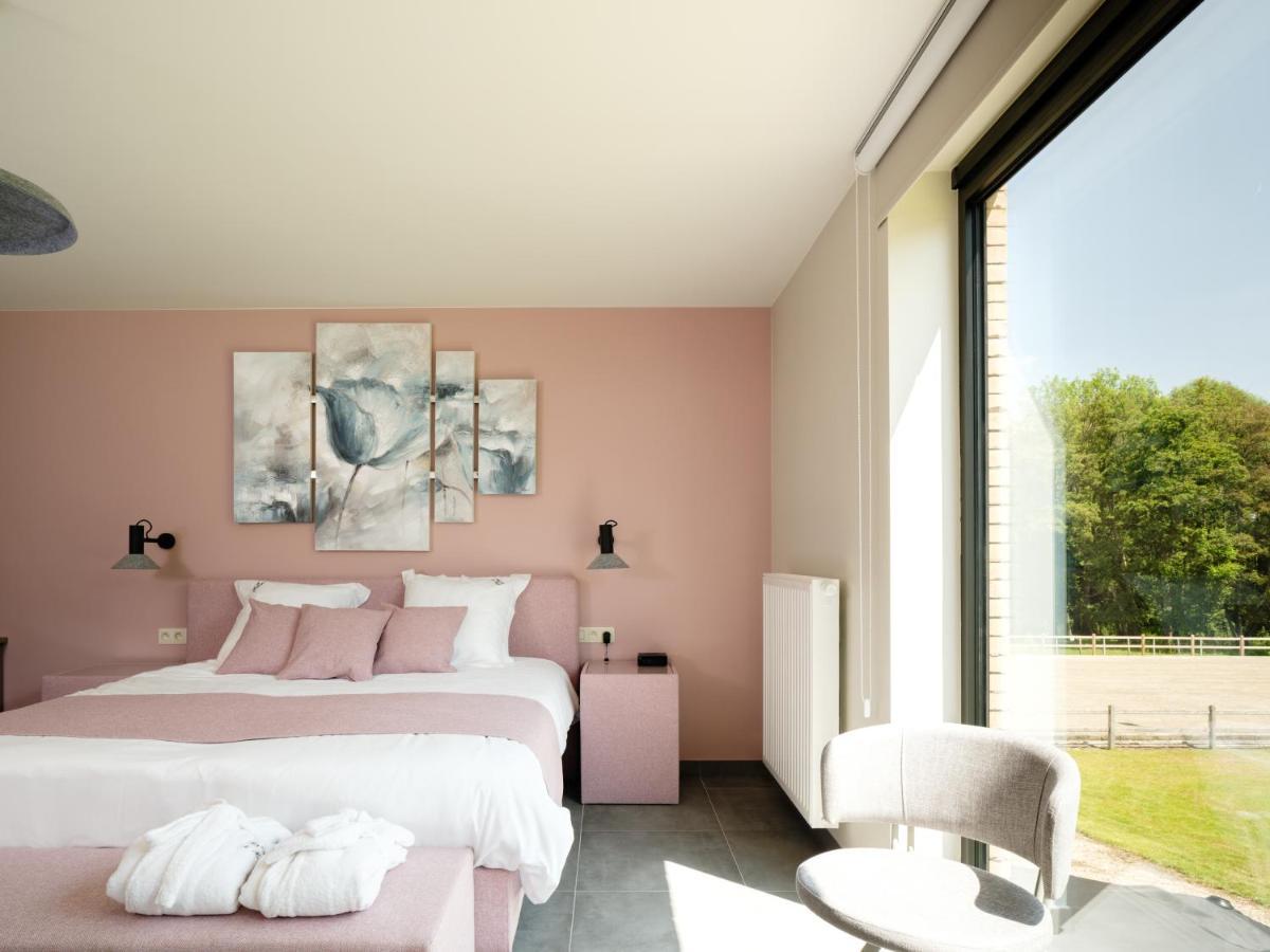 B & B St-Hubert Sint-Martens-Lennik Luaran gambar
