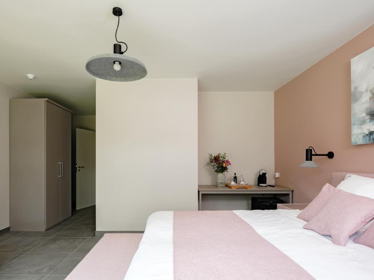 B & B St-Hubert Sint-Martens-Lennik Luaran gambar