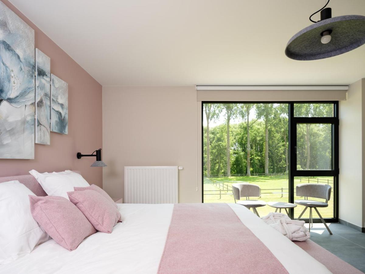 B & B St-Hubert Sint-Martens-Lennik Luaran gambar