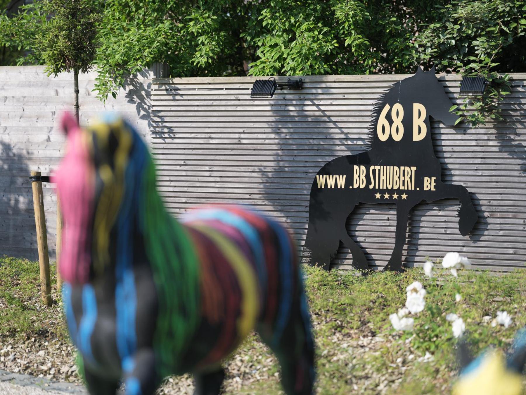 B & B St-Hubert Sint-Martens-Lennik Luaran gambar